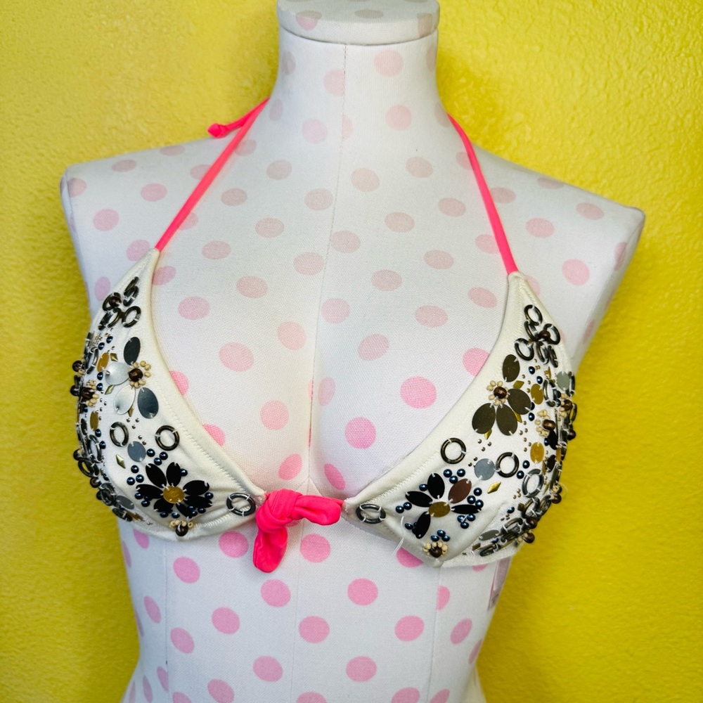 Victoria secret bikini top - SIZE M